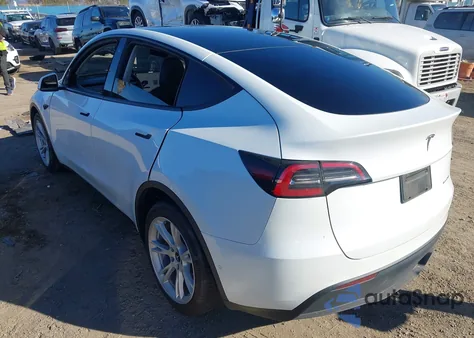 2021 Tesla Model Y Long Range Dual Motor All-Wheel Drive from USA, damaged, VIN 5YJYGDEE8MF180829